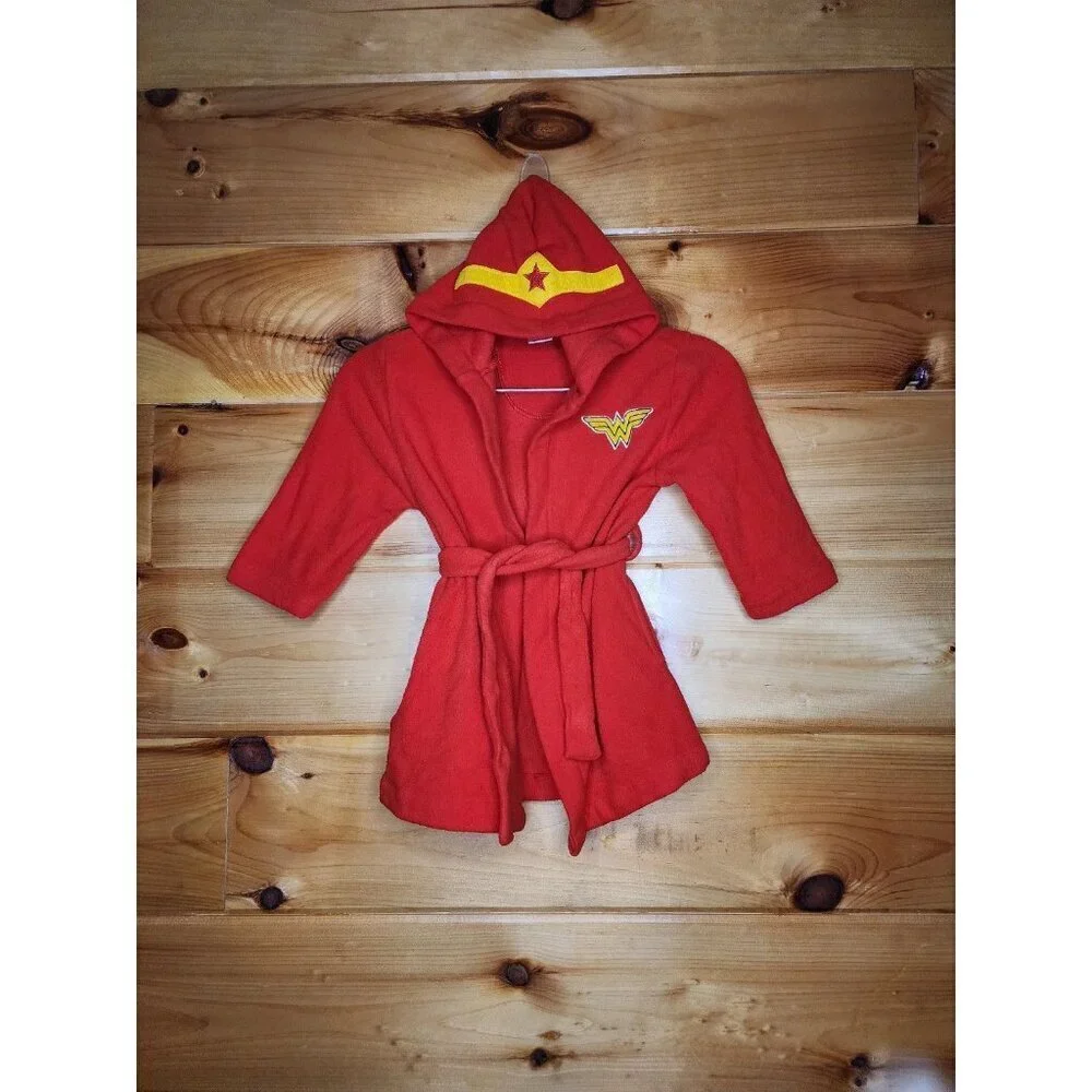 Dreamworks Wonder Woman 2T Toddler Robe With Hood Belt Attached